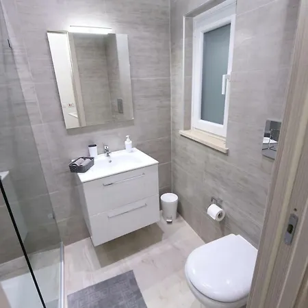 Апартаменты Spacious Duplex - St.paul's