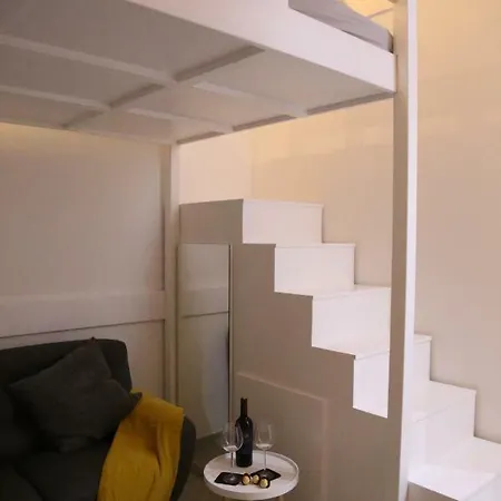 Spacious Duplex - St.paul's Valletta