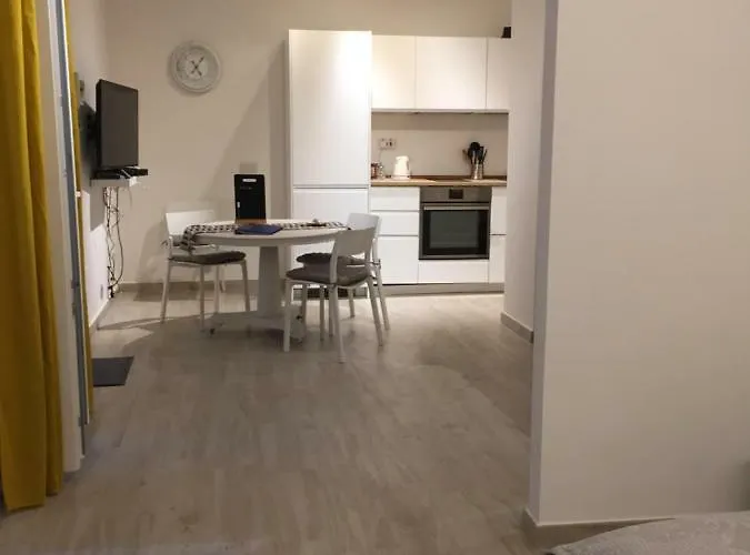 דירה Spacious Duplex - St.paul's *