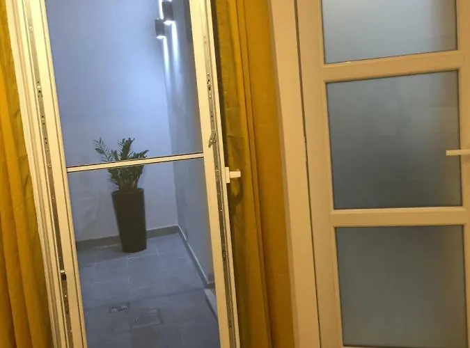 Spacious Duplex - St.paul's * ואלטה