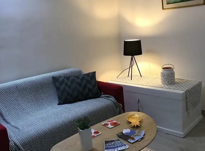 Spacious Duplex - St.paul's ואלטה